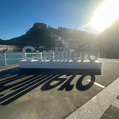 Apartamentos Urbanin II Plaza De San Pedro Cudillero Εξωτερικό φωτογραφία