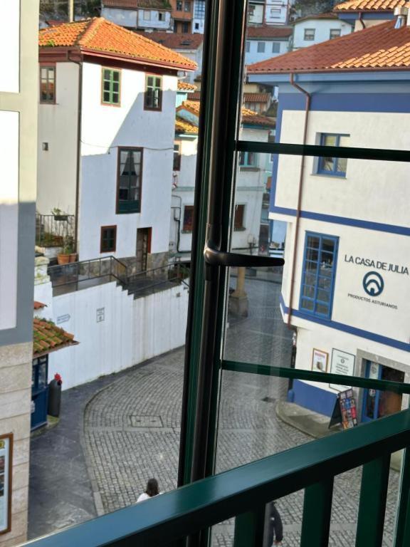 Apartamentos Urbanin II Plaza De San Pedro Cudillero Εξωτερικό φωτογραφία